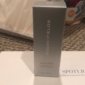 Rodan & Fields Liquid Perfecting Makeup